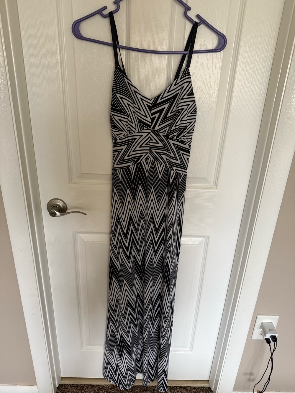 Black and White Zigzag Maxi Dress - Sleeveless V-Neck